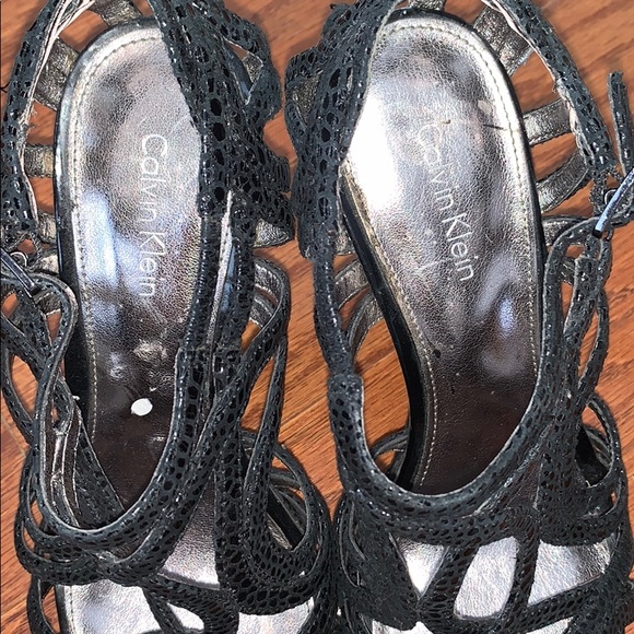 Calvin Klein stewpot heels - Picture 7 of 7